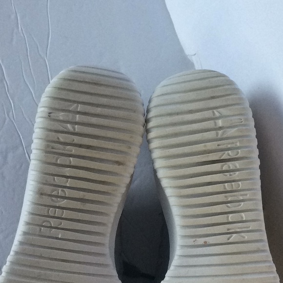 Reebok shoes - Picture 6 of 10